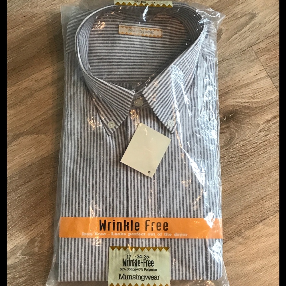 Munsingwear Wrinkle-Free Shirt✨Size 17 .34-35